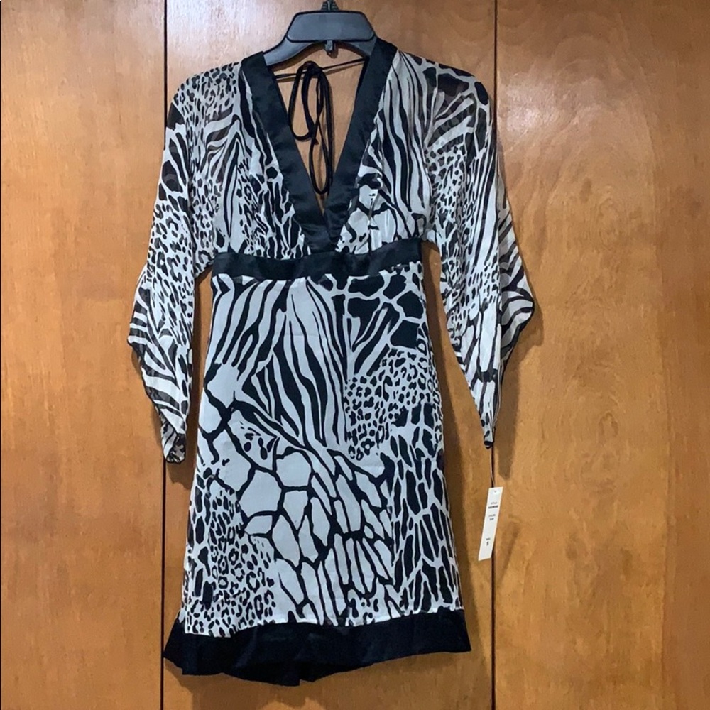 NWT Taylor and Hyde top or dress